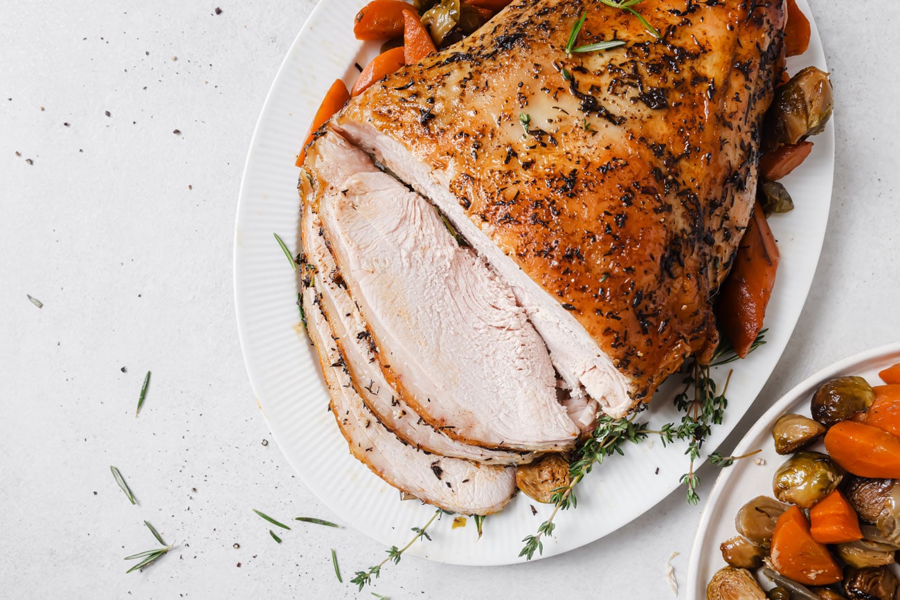 Ingredient Slow Cooker Turkey Breast: Juicy & Easy